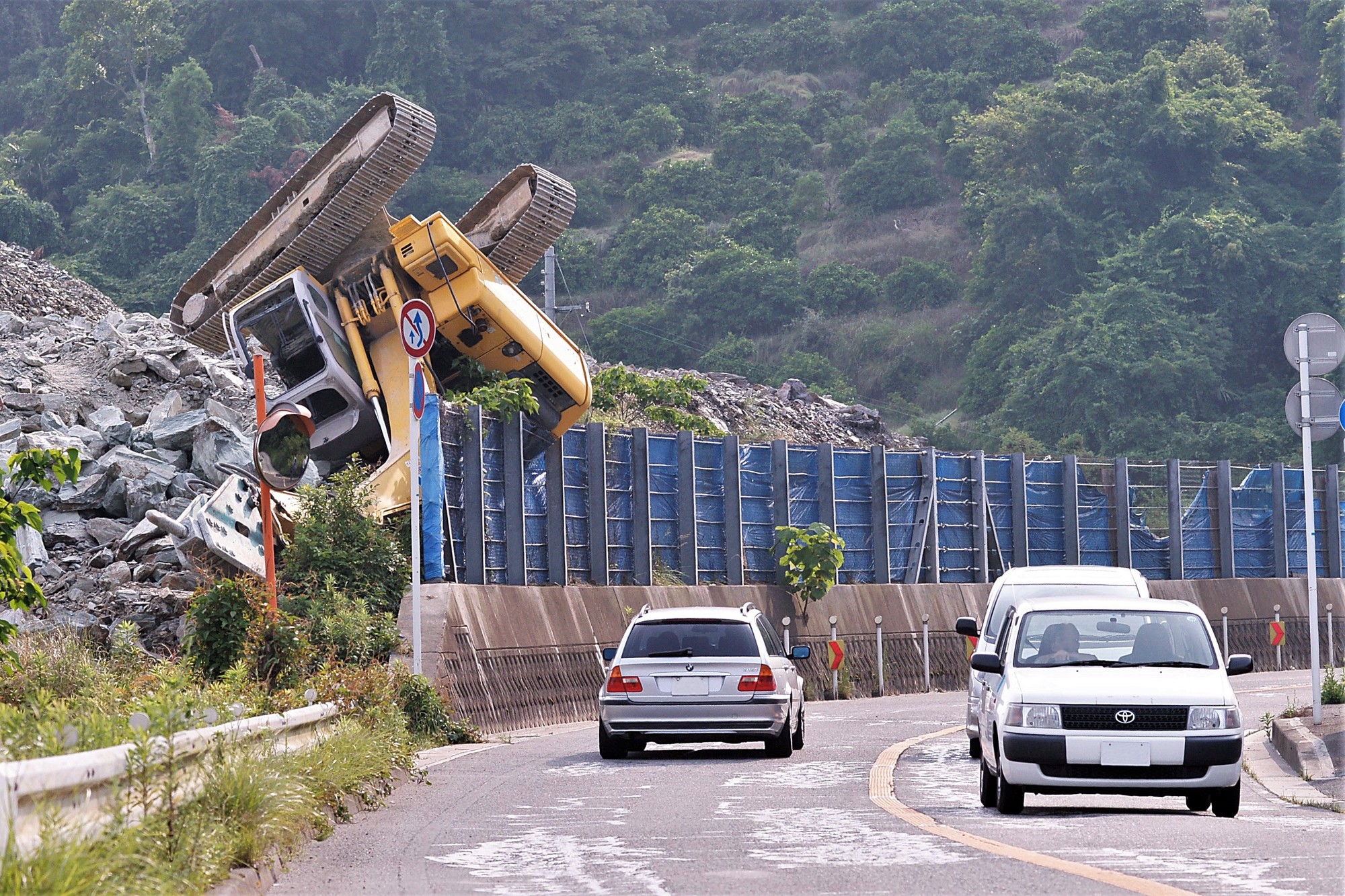 建設業の労災上乗せは？どんな危険？入るべき賠償責任やモノ保険は何？事故例あり！2